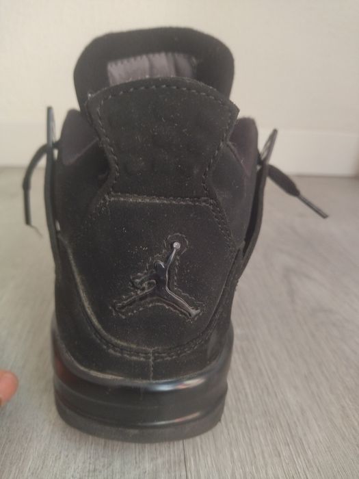 Jordan 4 black cat