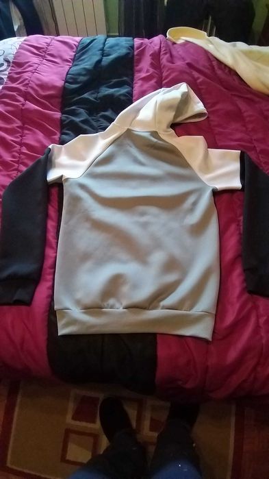 Sweatshirt McKenzie com capuz