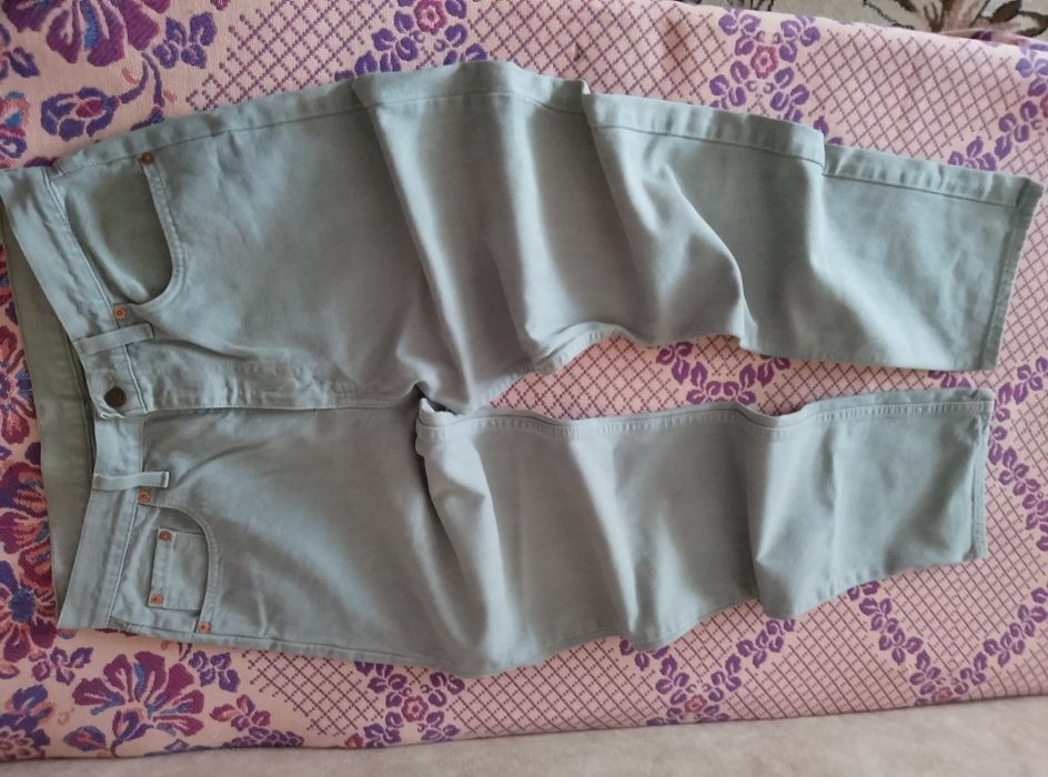 Джинси чоловічі Levi's світло-сірого кольору W33 L32  дивіться заміри