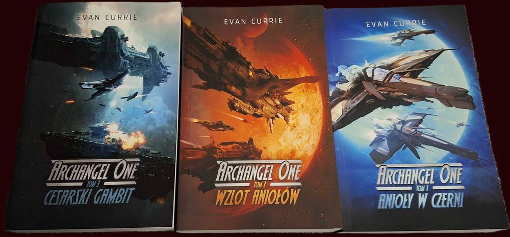 Archangel One. Tom 1, 2 i 3.  Evan Currie NOWE