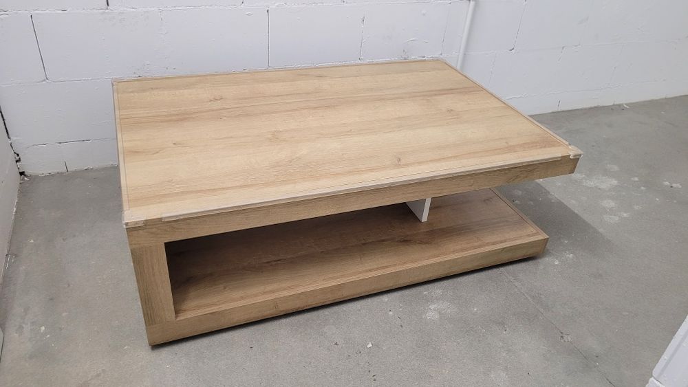 Solidna ława stolik kawowy