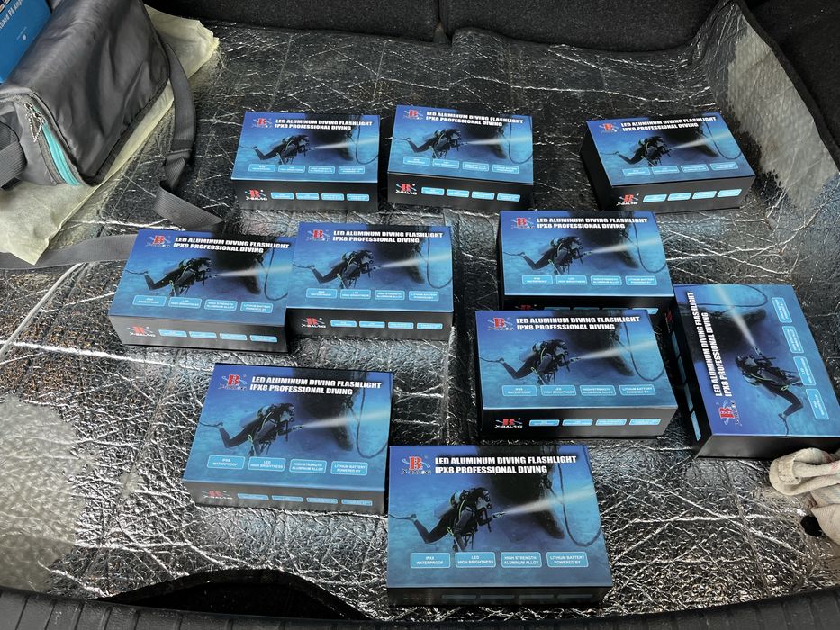 Lanterna pesca submarina led maxima potencia