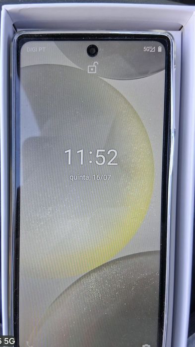 Telemóvel novo S25