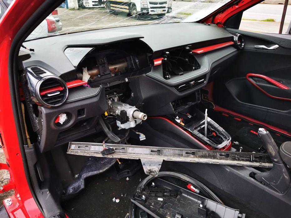 Peças Skoda Fabia do ano 2020