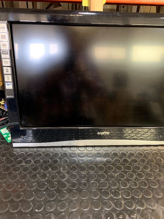 Ecran Led Tv Led Sanyo CE26LM08N C/P LC260WXN