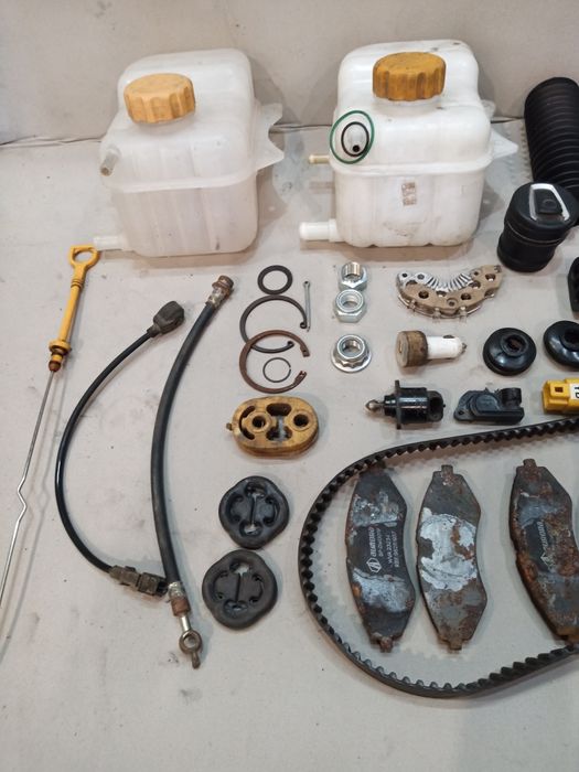 Запчастини лачетті