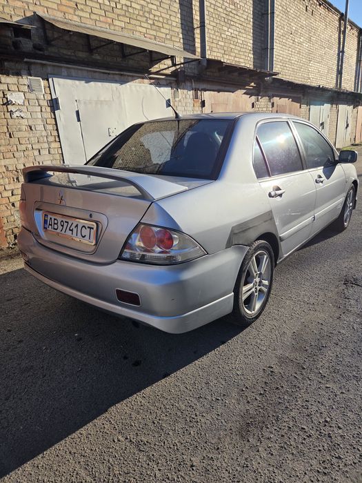 Продам Lancer 9 2.0 бензин