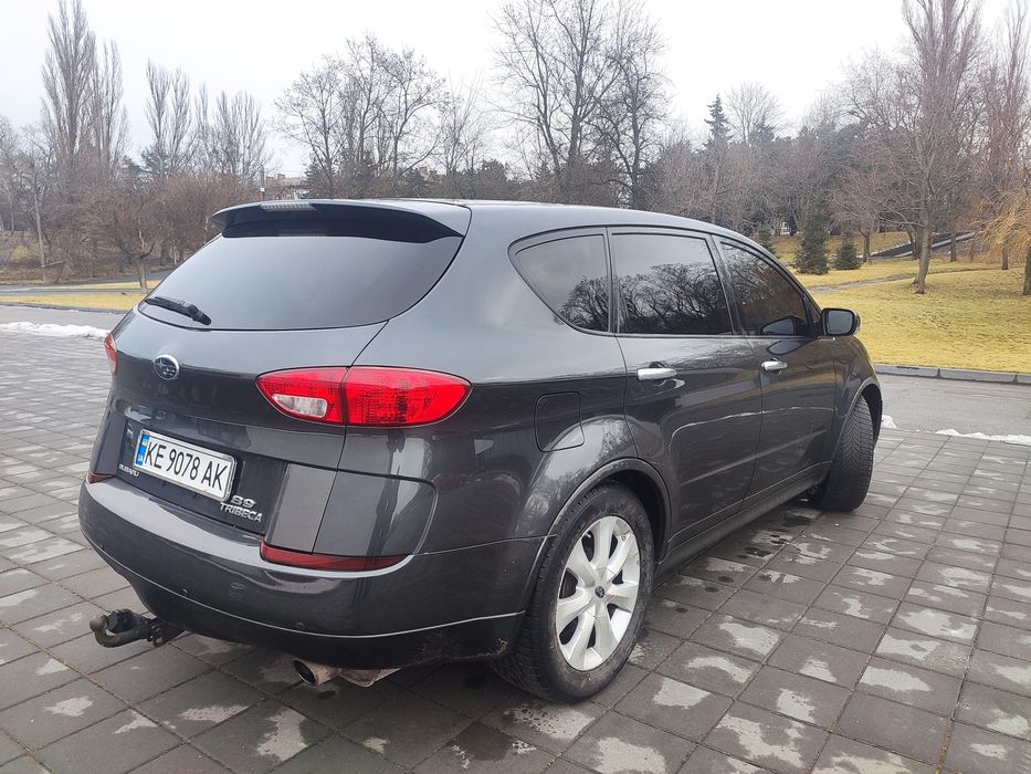 Продам Субару трибека