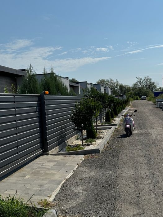 Здам будинок біля річки у Зазимʼї. Генератор !