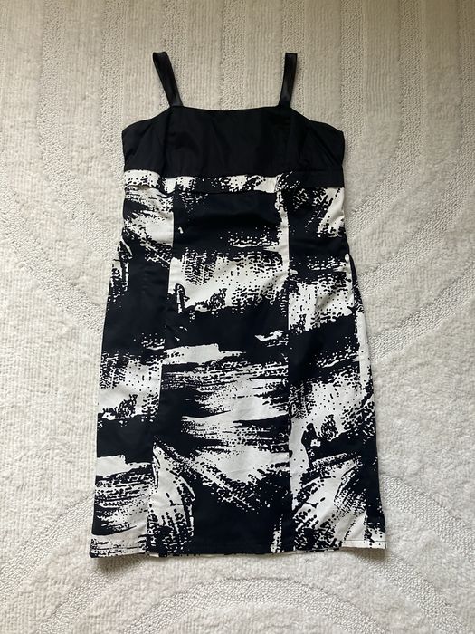 Biało czarna elegancka letnia sukienka na ramiączka, M/38, Tiffi