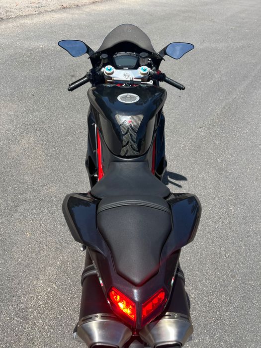 Ducati 1098s com suspensão Öhlins original