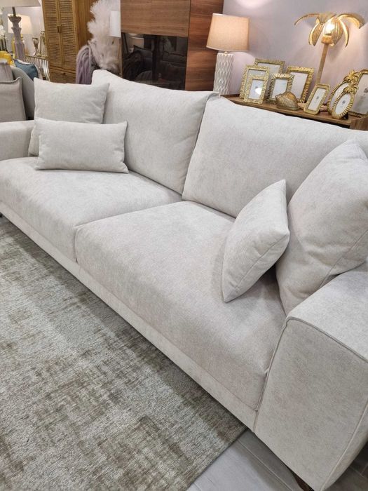 Sofá Lazy - 2, 3 lugares e com chaiselong ou canto By Arcoazul