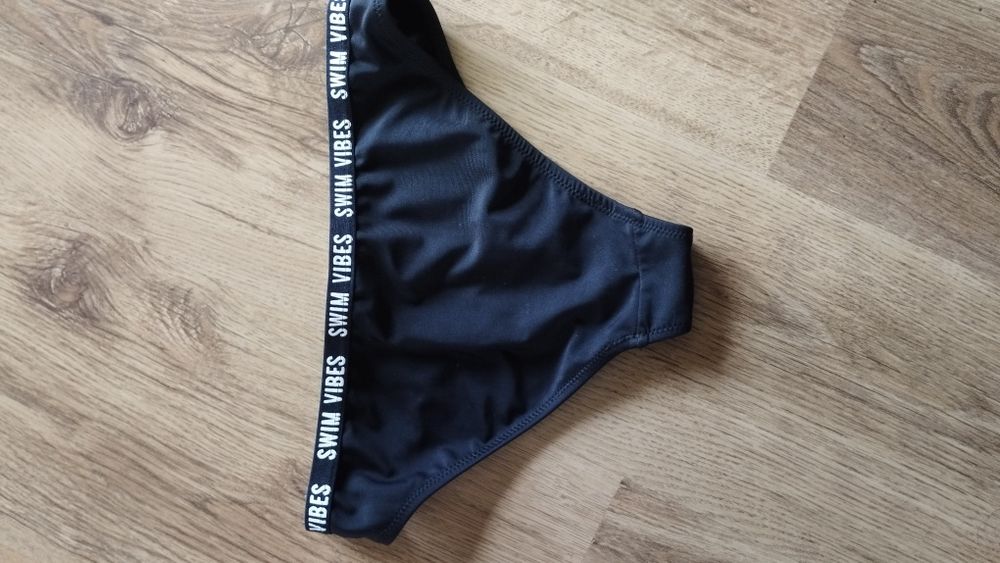 Kąpielówki majtki bikini dół xs 146 153