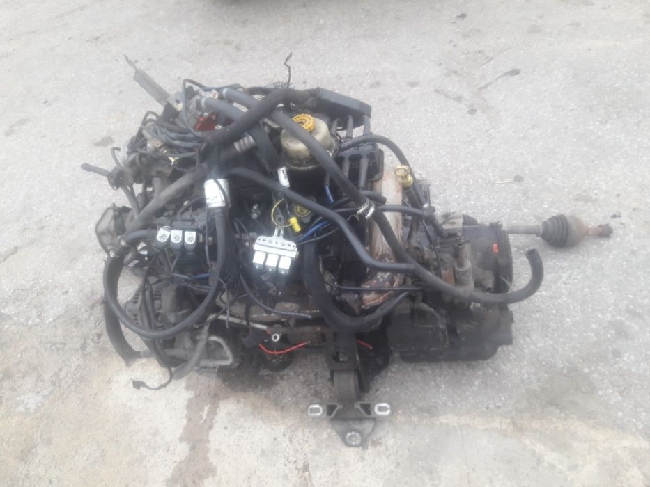 Chrysler Voyager 3.3 B silnik, skrzynia, amortyzatory,