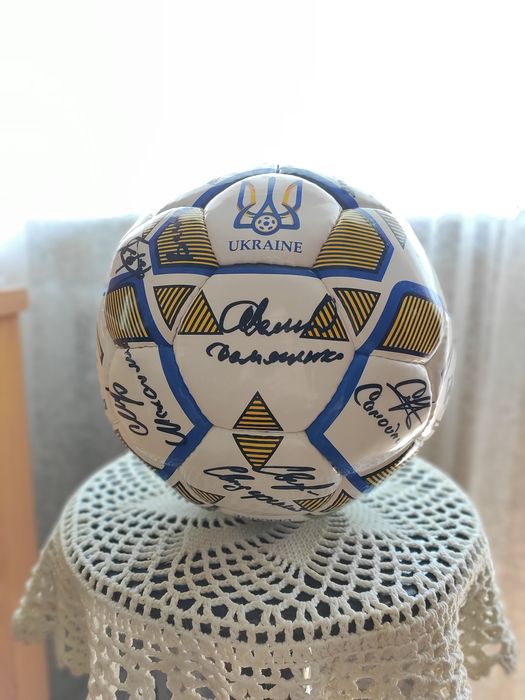 Мячик сборной Украины