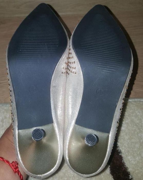 Новые,брендовые,шикарные туфли-лодочки zanotti