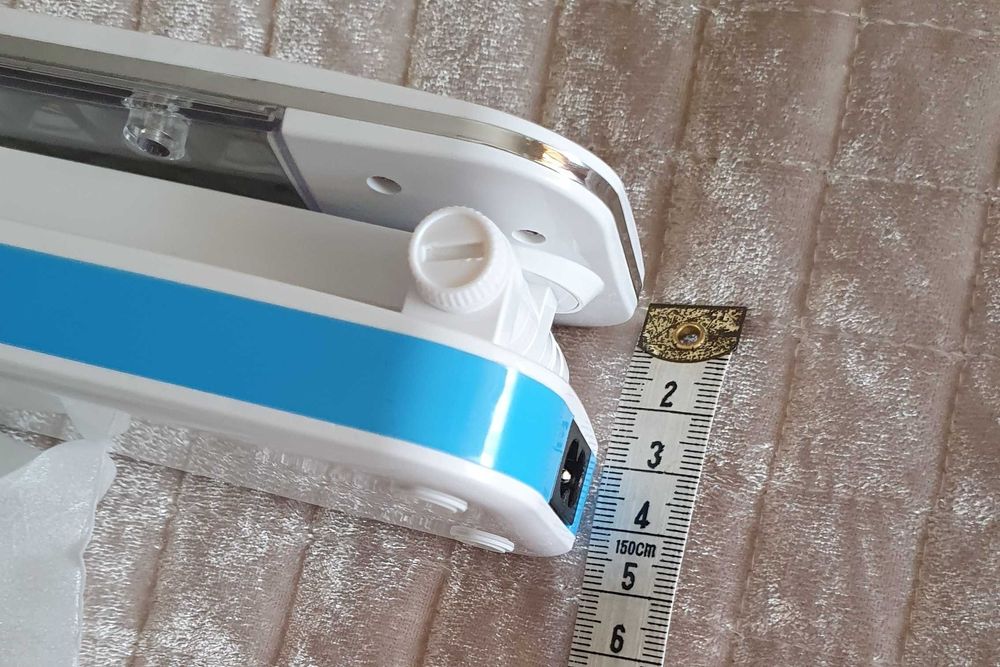 Led dobrável e recarregável para secretária