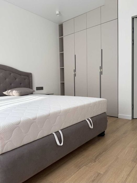 (7) Продаж 1 к. квартири, район Академічний (1143)