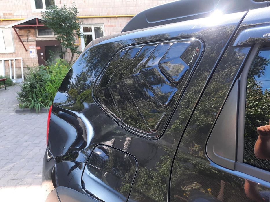 Renault Duster 2008-2017 Накладки на задні вікна EuroCap (2 шт)