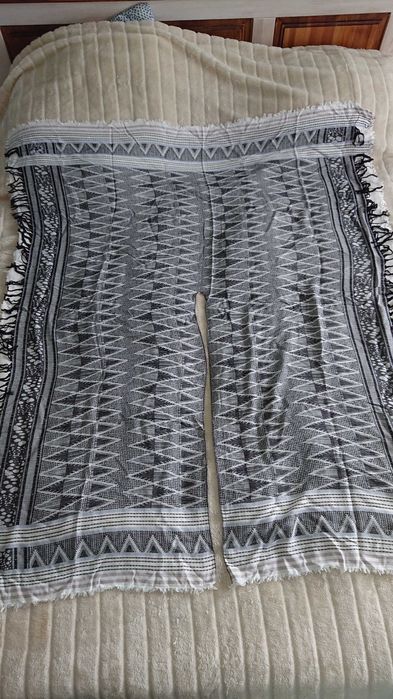 narzuta na łóżko lub ponczo 150x120cm