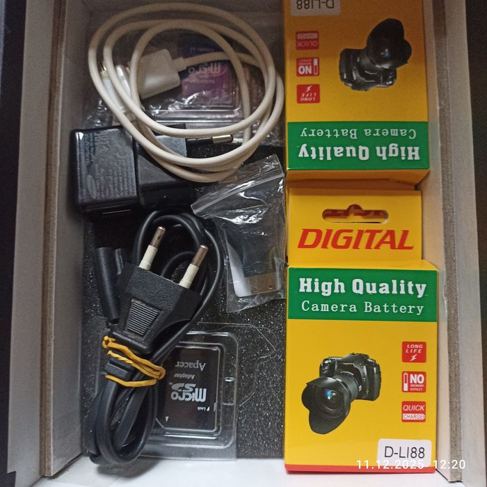Продам полноценную видеокамеру : Panasonic HX -DC 2.