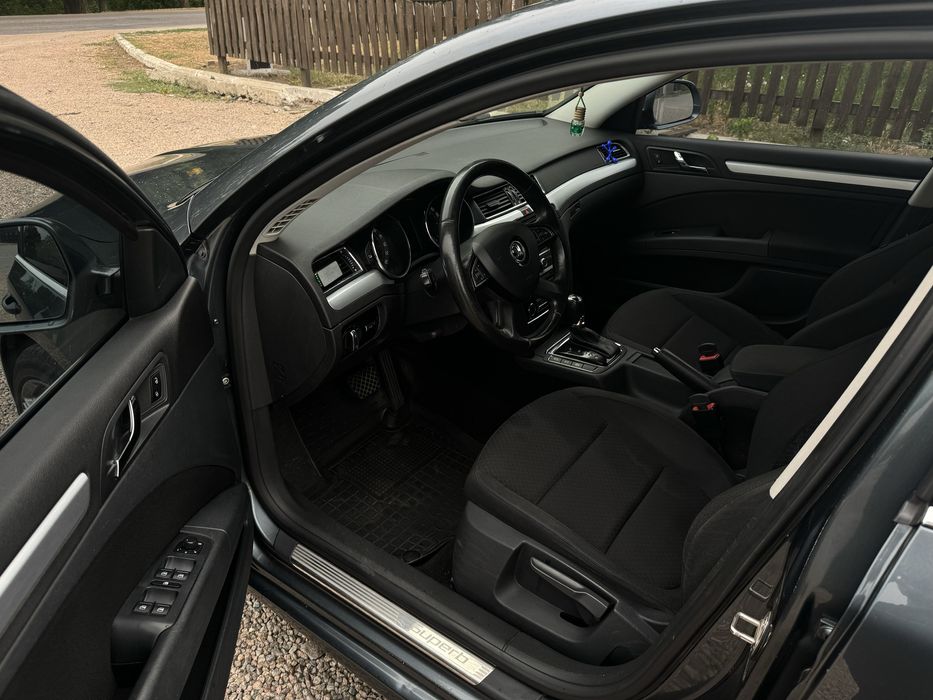 Skoda superb2  rest
