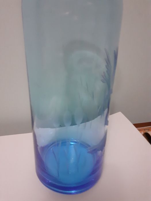 Ваза  скляна,нова.Висота  24см.