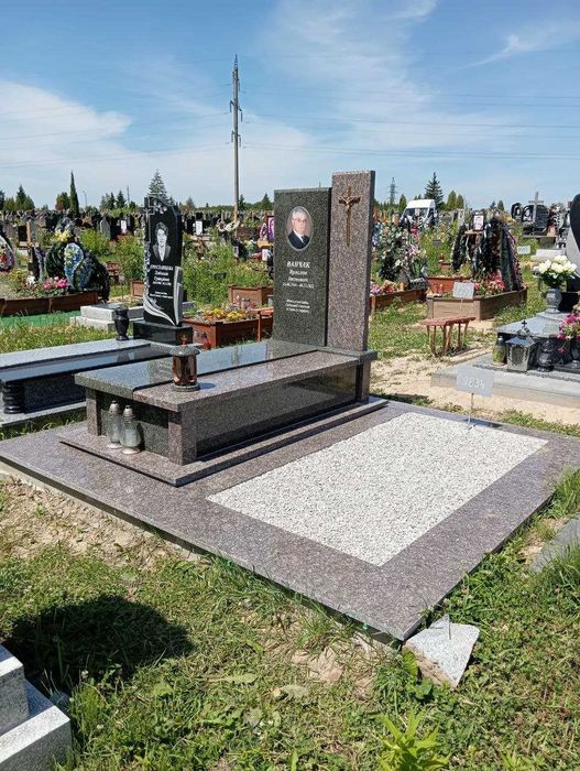 Памятники,бруківка;-Калуш,-Бурштин,-Долина. Фр-ка обл.