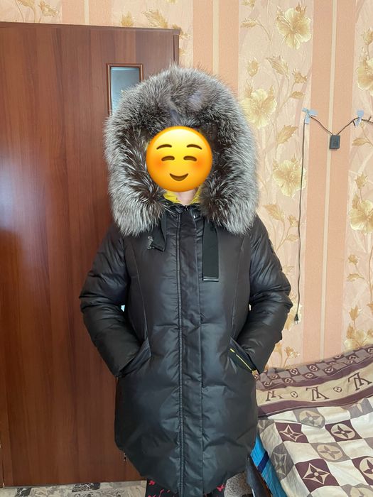 Продам куртку зимову