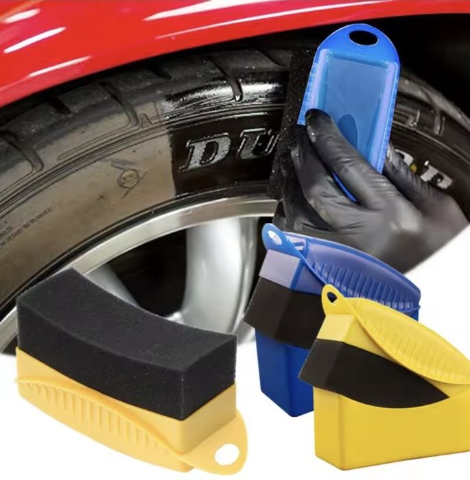 Губка в чехле для нанесения состава на шины