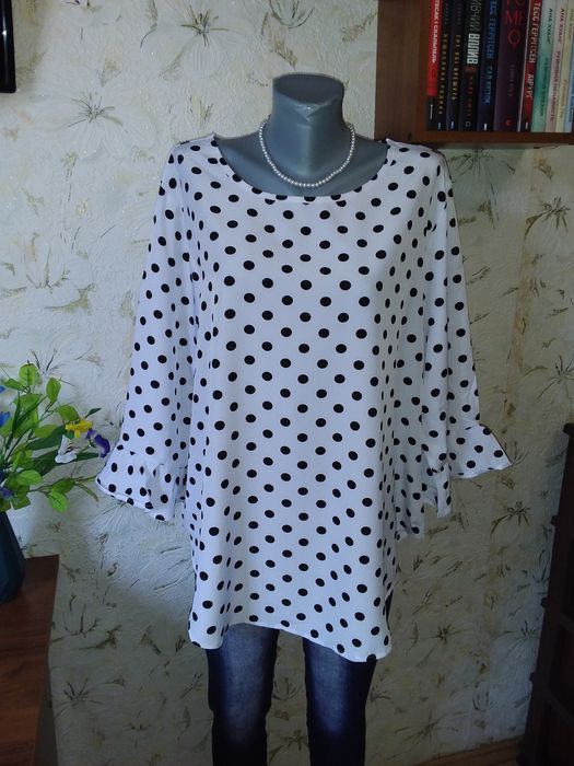 Нова жіноча блузка, р. 58