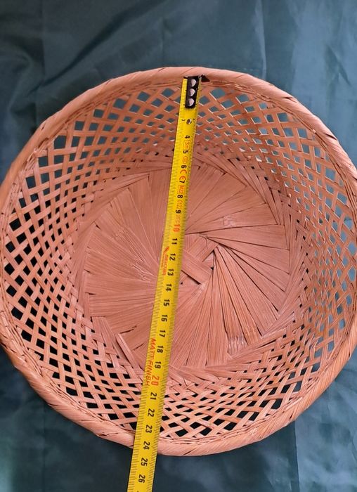 Cestinha em palhinha