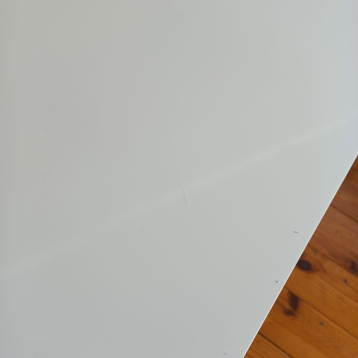 Mesa 75x150cm com pés de madeira