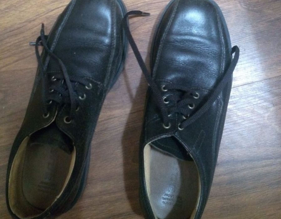 Buty chłopięce do oddania