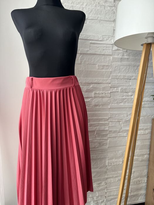 Wyprzedaż! 3 spódnice plisowane