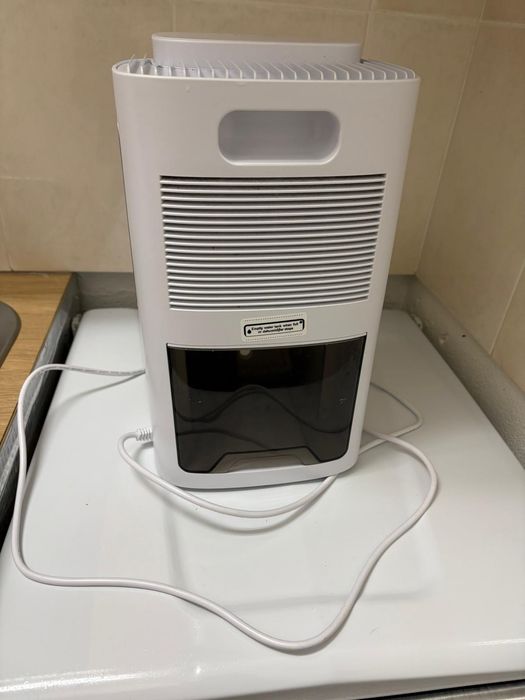 Desumidificador com depósito 2.5L