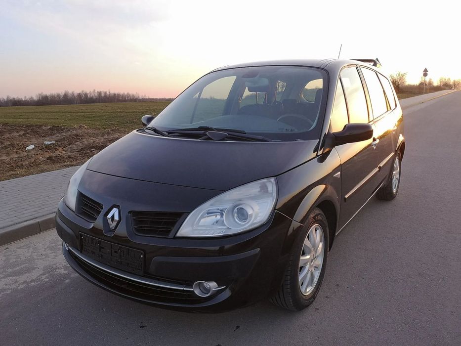 Renault Grand Scenic serwisowany, bezwypadkowy, nowe opony, bluetooth, nawigacja HAK, tempt