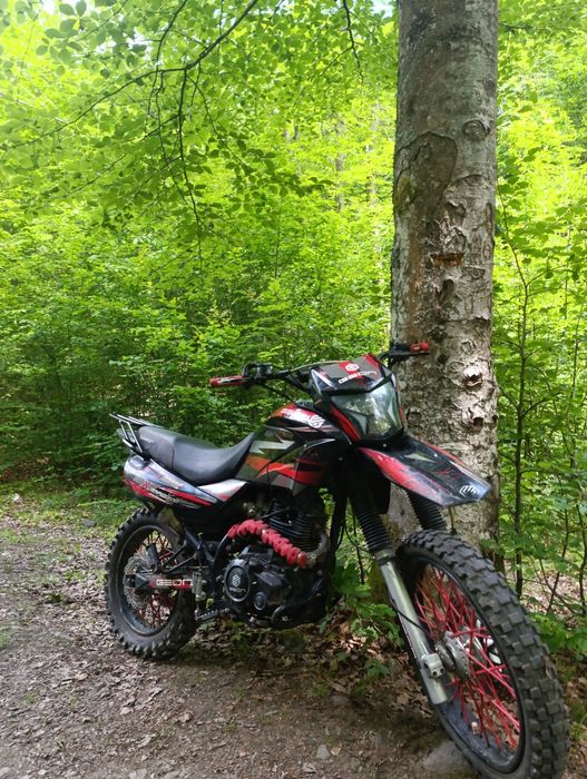 Продам мотоцикл geon 200 lite