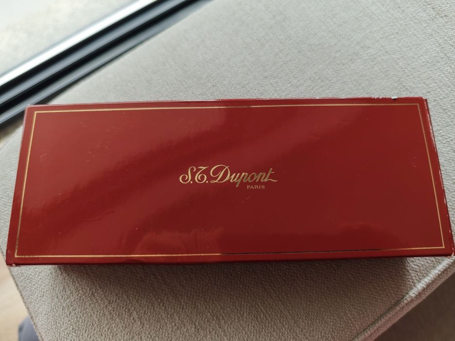 Caneta S.T.Dupont Nouveau Classique Ouro(anos 90),com Hallmark e Caixa
