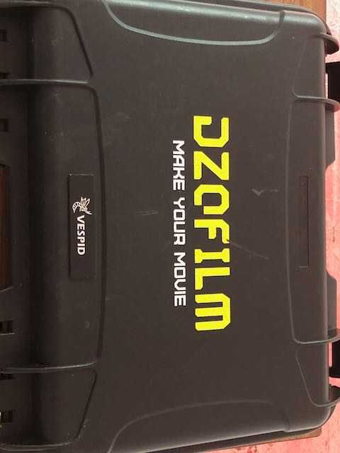 Kit de objectivas DZOFILM Vespid Primes 35mm, 50mm, 90mm macro, 125mm