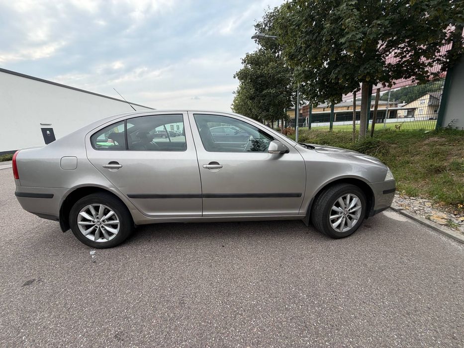 Skoda Octavia 2008 VIN TMBCA41Z58B153410 фото оголошення 4 з 8