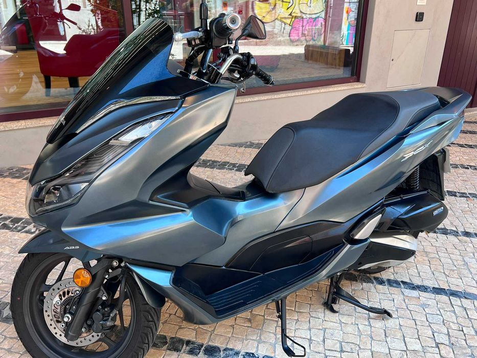 PCX 2022 com 20.000km