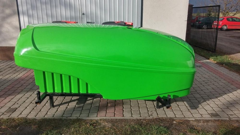 Zbiornik do opryskiwacza 1800L