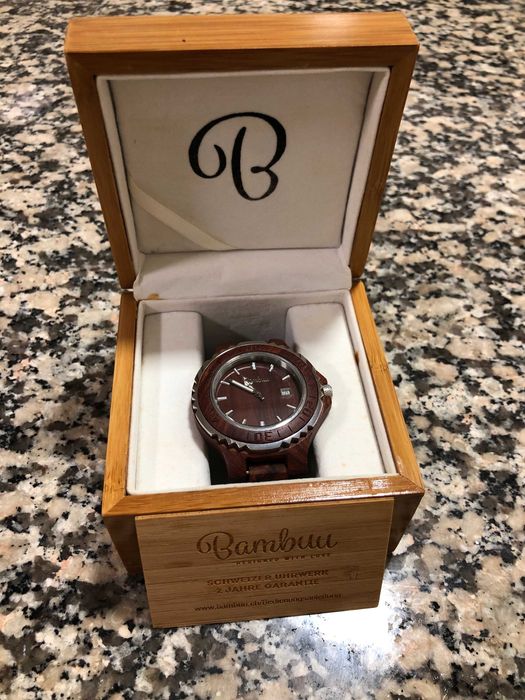 Relógio Suíço "Bambuu" (Madeira)