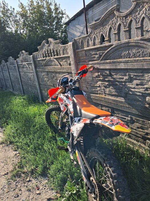 Мотоцикл SkyBike CRDX 250