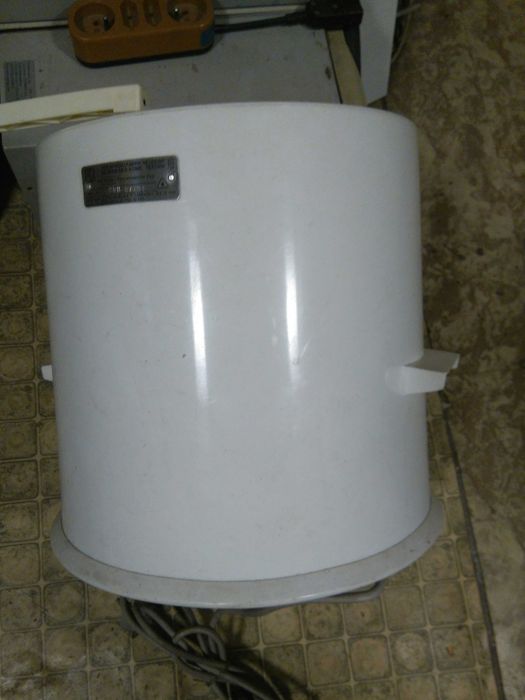 Enerdowska wirówka do prania mod.TS-66