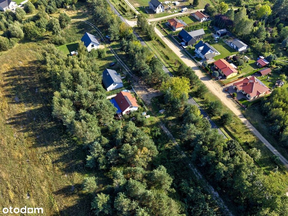 Działka budowlana z ładnym drzewostanem - Bartodzieje