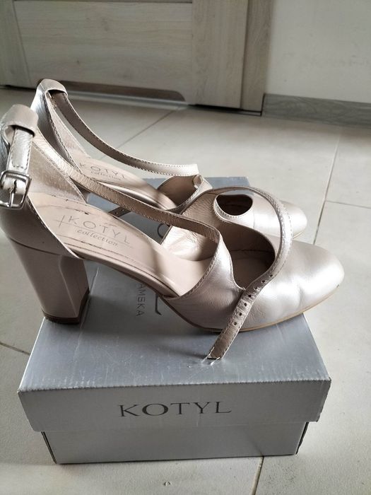 Sprzedam buty Kotyl