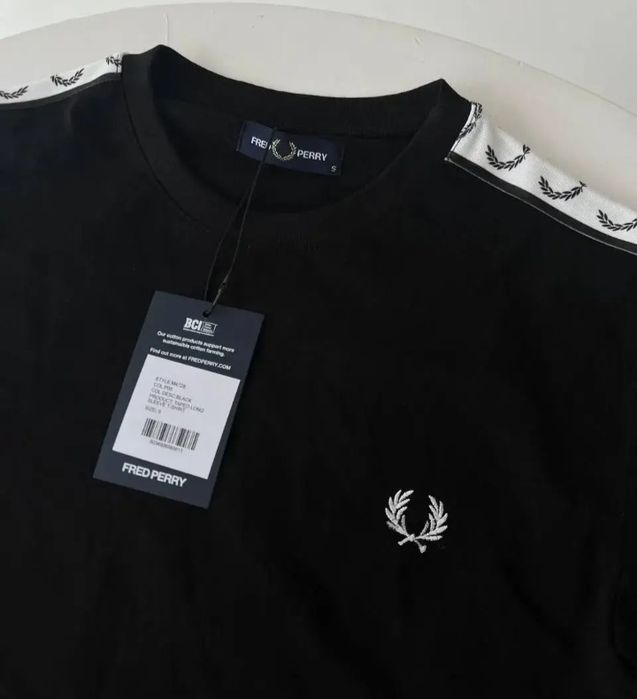 Лонгслів Fred Perry