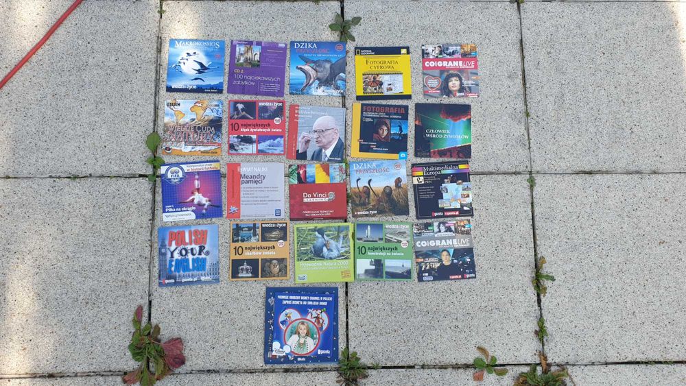 pakiet starych płyt CD "Dokumenty i kursy" (21 płyt)